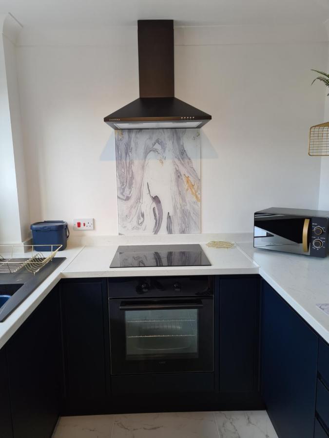 Stunning 2 Bed House Near Coastal Path/Lake/Beach Llanelli Exteriér fotografie