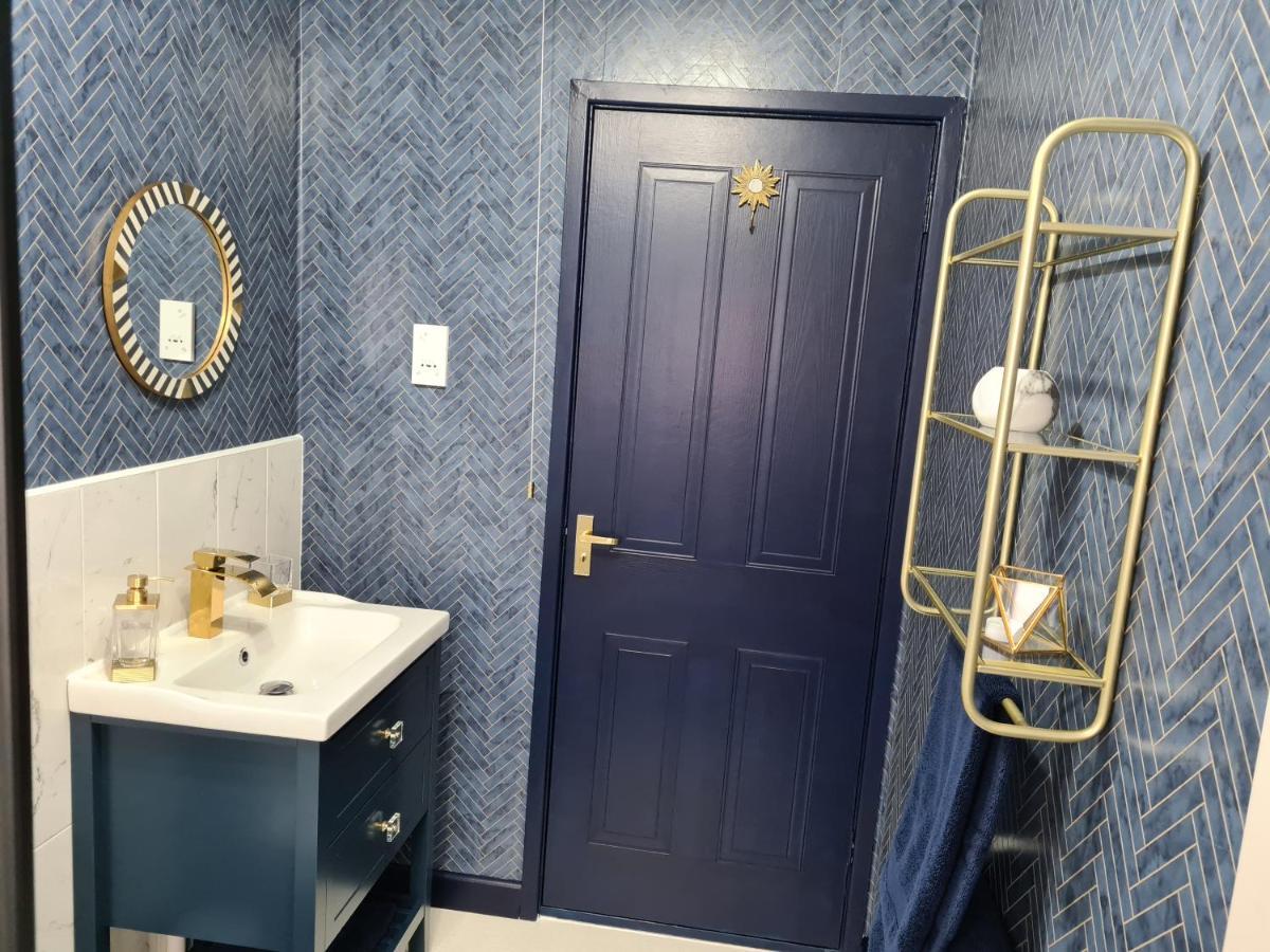 Stunning 2 Bed House Near Coastal Path/Lake/Beach Llanelli Exteriér fotografie