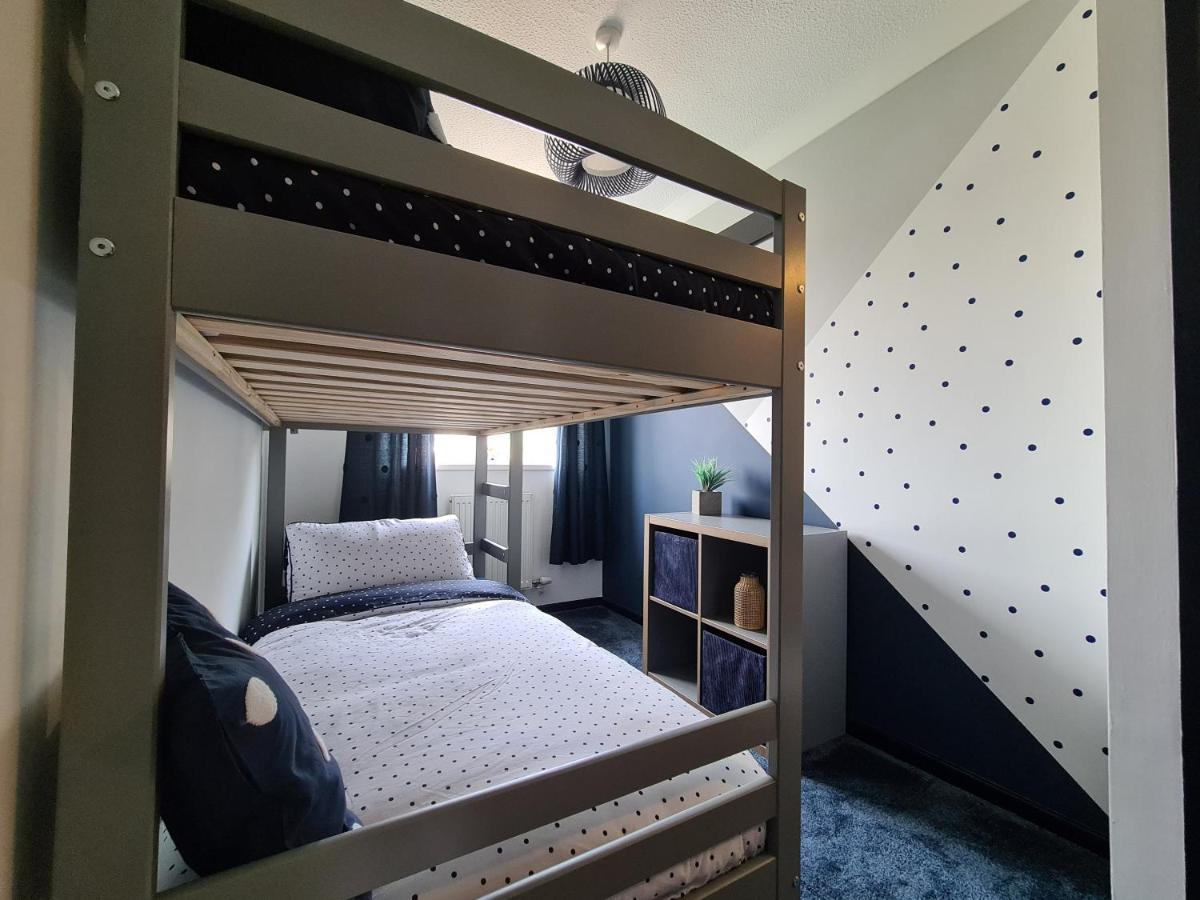 Stunning 2 Bed House Near Coastal Path/Lake/Beach Llanelli Exteriér fotografie